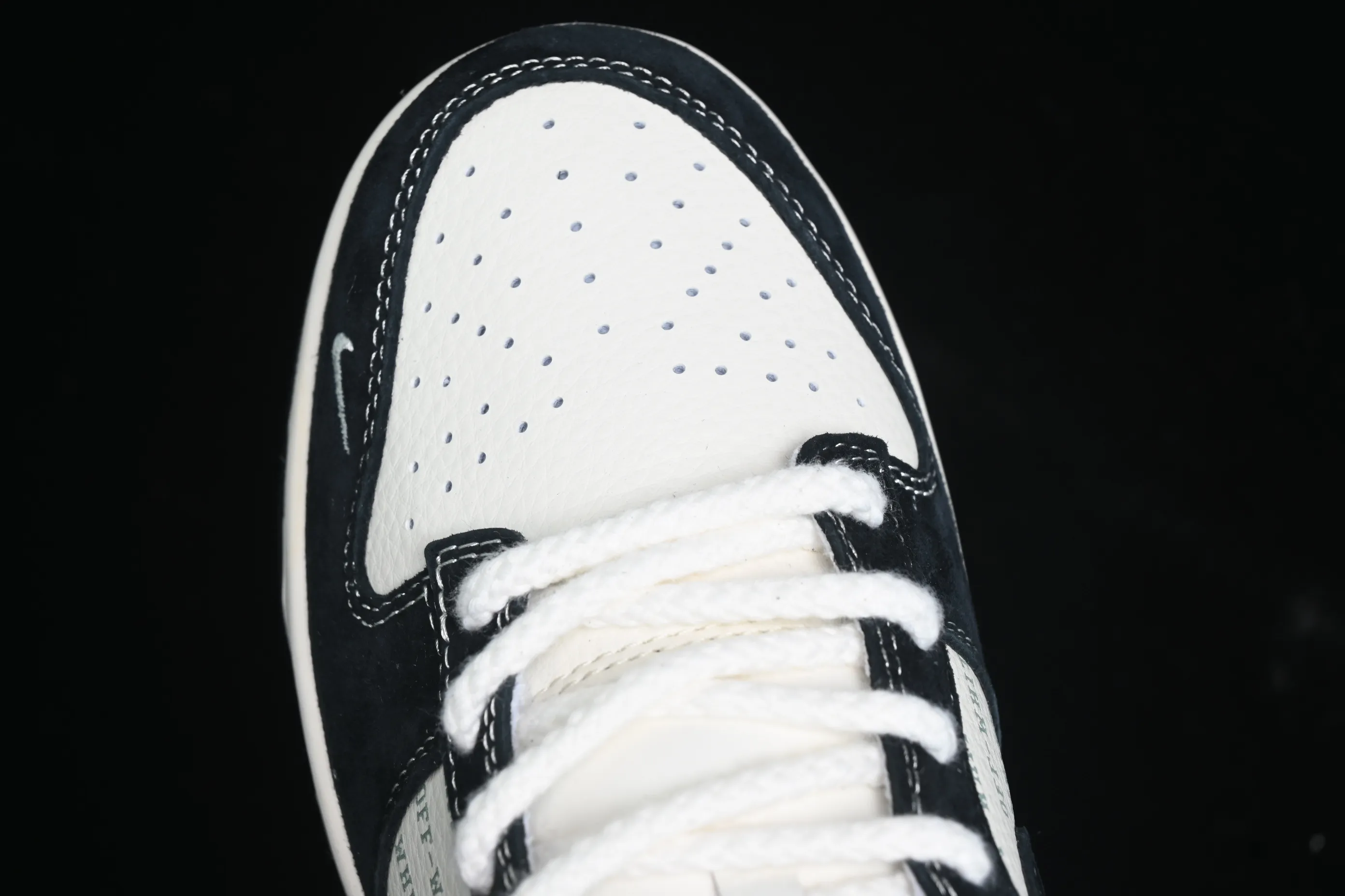 All categories Nk SB Dunk Series Nk SB Dunk Low High-end customized low-top sneakers Nk SB Dunk Low OF joint-Zhuba Danmaku Black Hook Anniversary high-end customized low-top casual sneakers YX5066-211